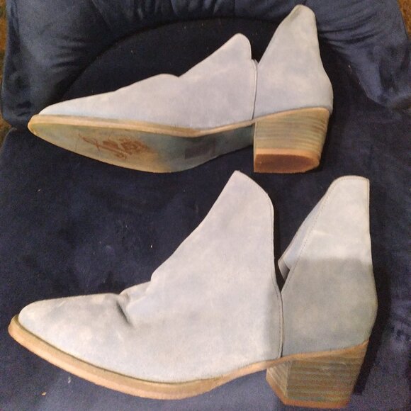 Free People Size 40(10) Charm Double V Ankle Boots - Picture 3 of 7